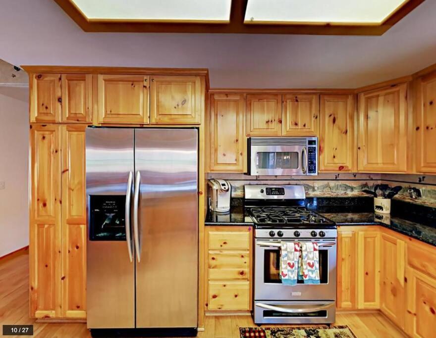 Вилла Teakwood - 3-Br Spa, Fire Pit, Quiet, Ac, Centrally Located Биг Бэар Лейк Экстерьер фото