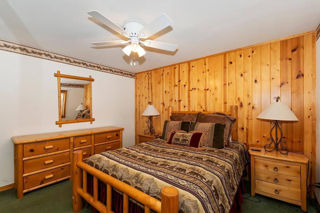 Вилла Teakwood - 3-Br Spa, Fire Pit, Quiet, Ac, Centrally Located Биг Бэар Лейк Экстерьер фото